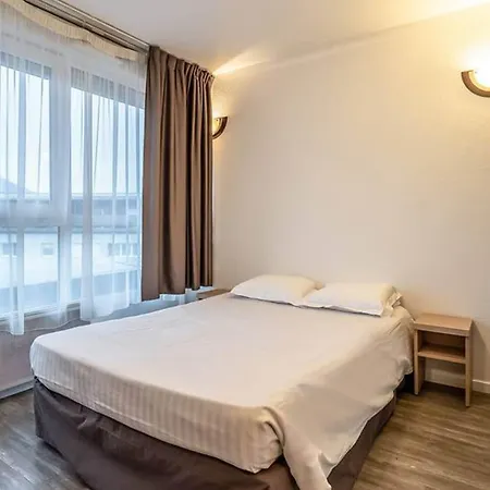 Hotel Zenitude Hôtel-résidences Les Hauts D'annecy