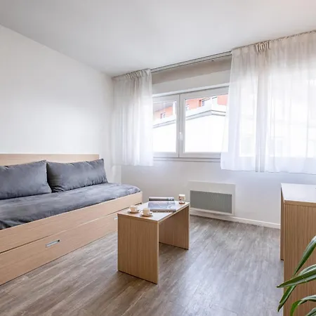 Zenitude Hôtel-résidences Les Hauts D'annecy 3*