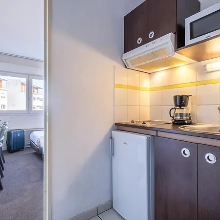 Zenitude Hôtel-résidences Les Hauts D'annecy 3*
