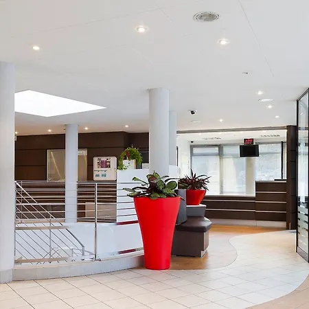 Zenitude Hôtel-résidences Les Hauts D'annecy 3*